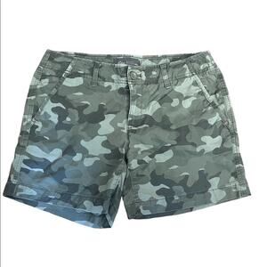 Eddie Bauer mid rise camo cotton shorts size 2
